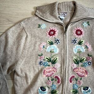 Vintage Tiara International Floral Embroidered Zip-Up Knitted Sweater Jacket Tan